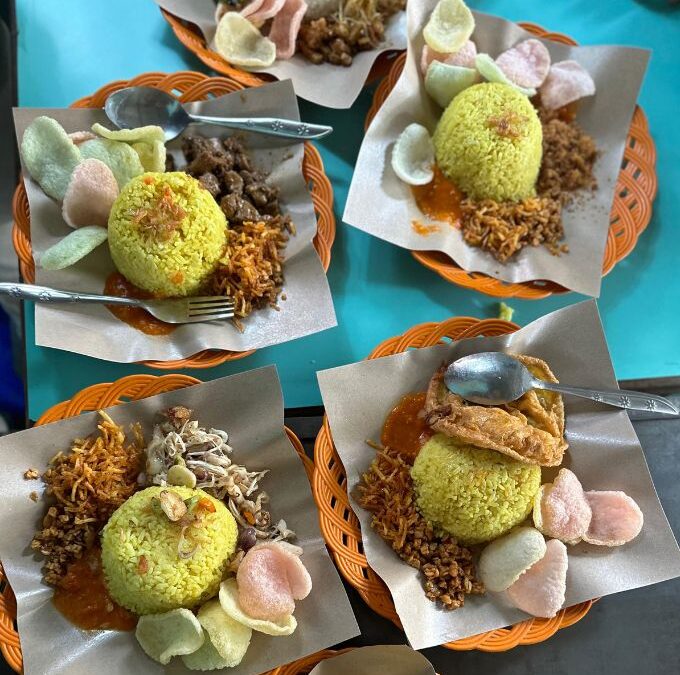 Nasi Kuning Pasundan - sewa mobil Semarang