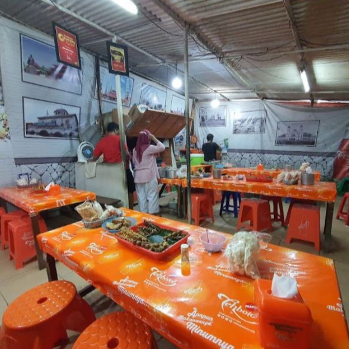 SEWA MOBIL SOLO DYAN TRANSPORT