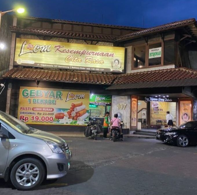 SEWA MOBIL SEMARANG DYAN TRANSPORT