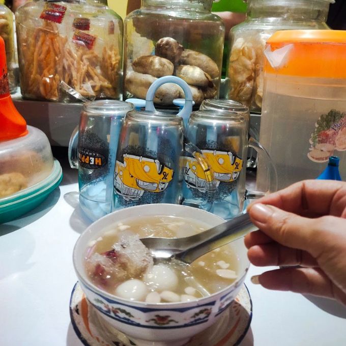 SEWA MOBIL SEMARANG SEKALIGUS KULINERAN RONDE SEKOTENG JAGO